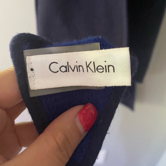 Calvin Klein Two Tone Scarf - Picture 2 of 2